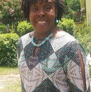 Meet your Posher, Renee